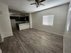 3275 Chester Ln in Bakersfield, CA - Building Photo - Building Photo