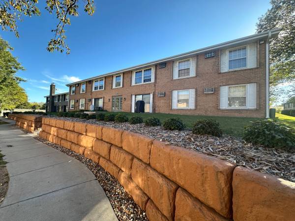 property at 942 Westbrooke Way