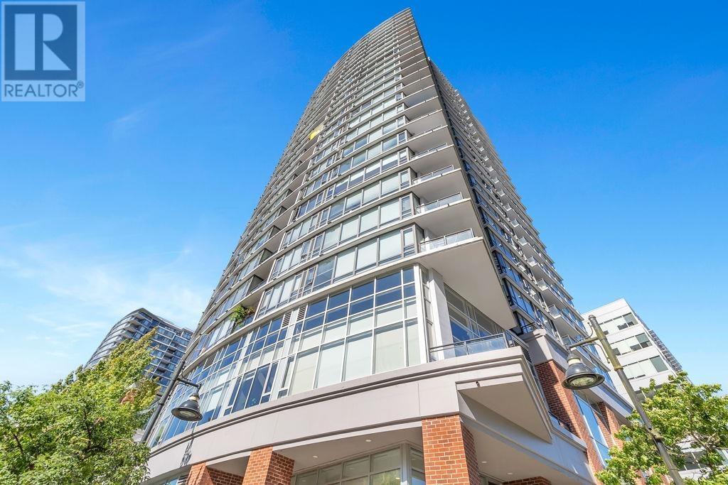 400-400 Capilano Rd in Port Moody, BC - Building Photo