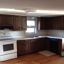 1157 S Belfast Ave, Unit Waterfront Togus Pond in Augusta, ME - Building Photo - Building Photo