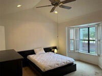 7447 Cambridge St photo'