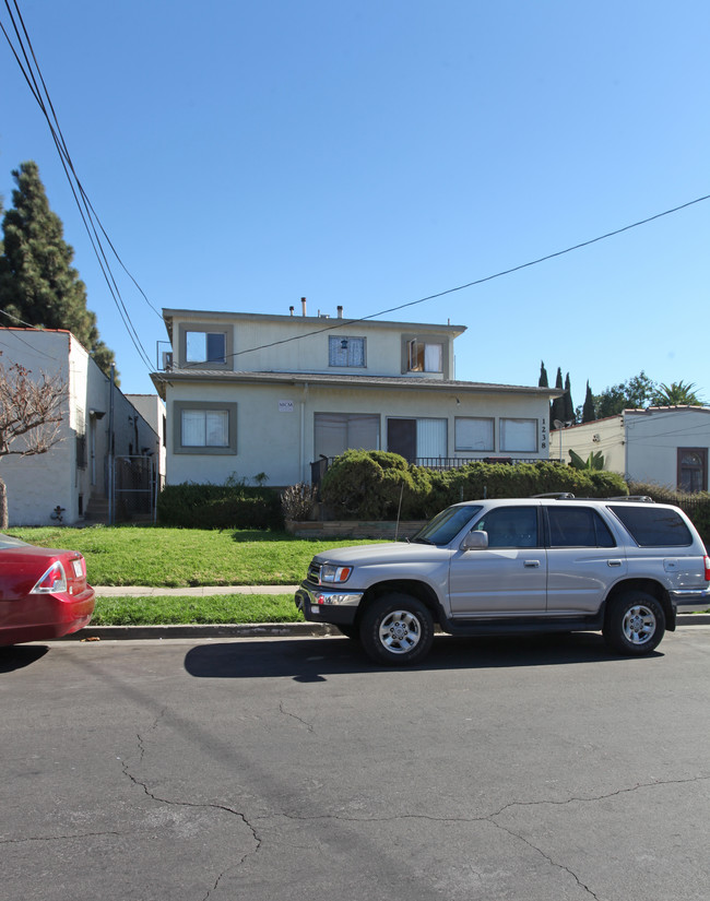 1238 Kenmore Ave in Los Angeles, CA - Building Photo - Building Photo