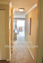 10110 NE 60th St in Kirkland, WA - Foto de edificio - Building Photo