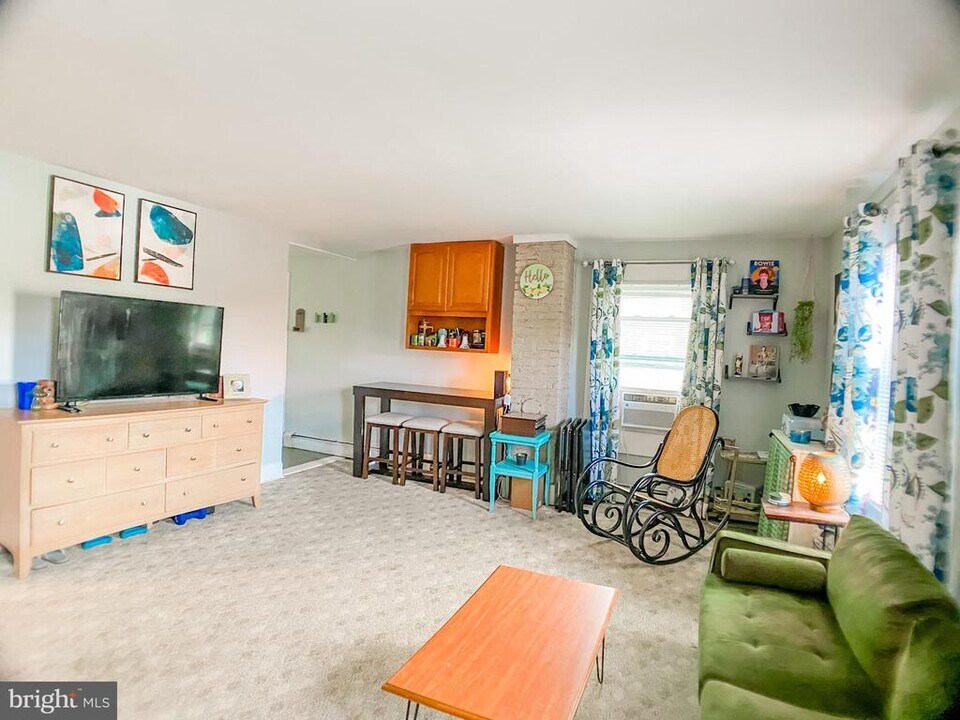 227 N Main St in Harrison Township, NJ - Building Photo