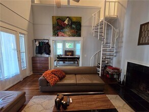 929 Argonne Ave NE in Atlanta, GA - Building Photo - Building Photo