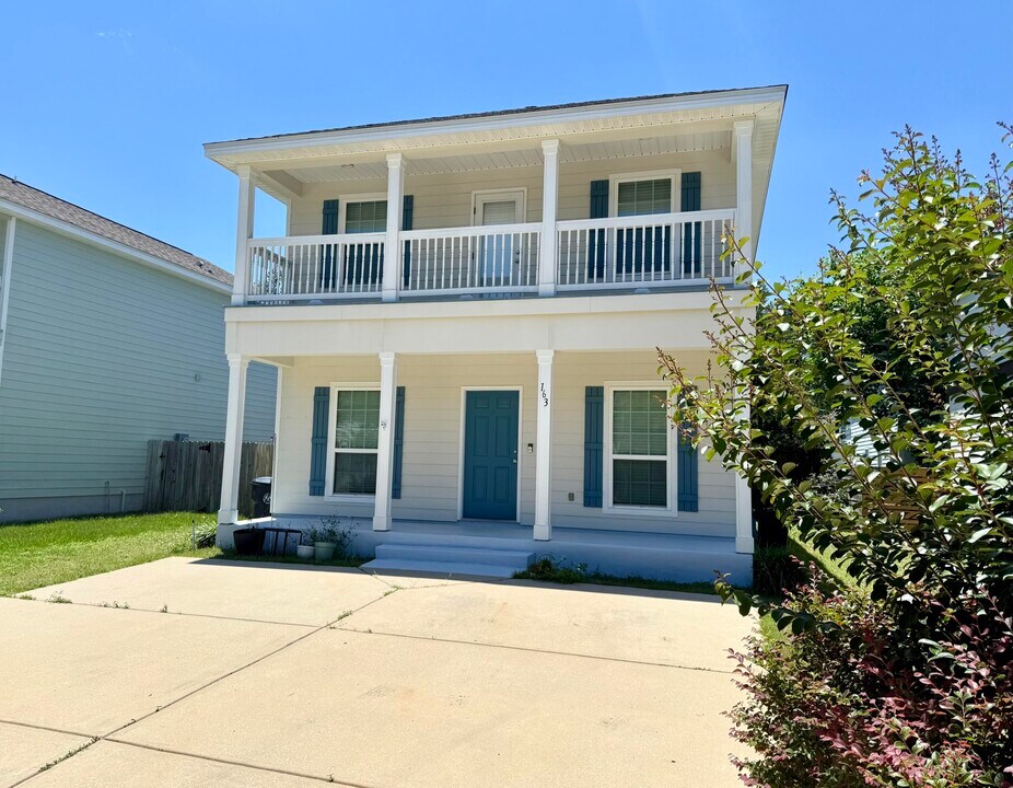 163 Mosaic Oaks Cir in Santa Rosa Beach, FL - Building Photo