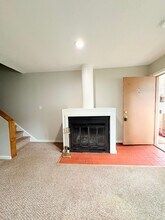 63 Irving St, Unit 1 in New Haven, CT - Building Photo - Building Photo
