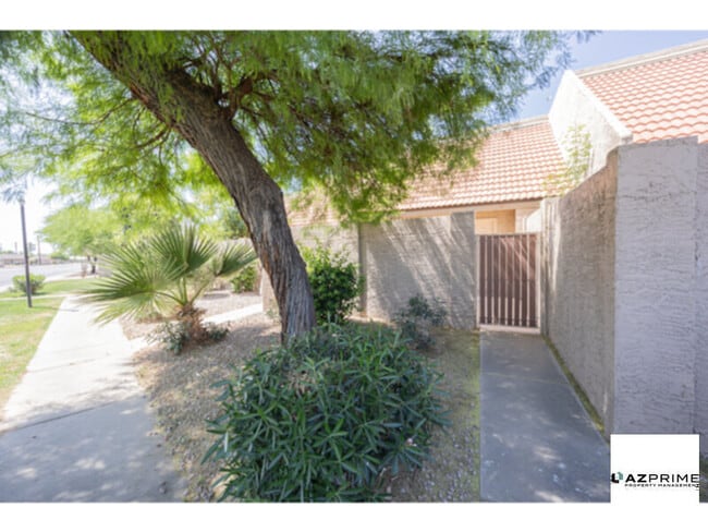 property at 7314 N 43rd Ave