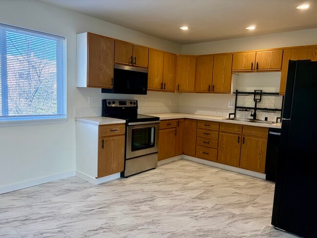 1714 Poplar St in Helena, MT - Building Photo - Building Photo