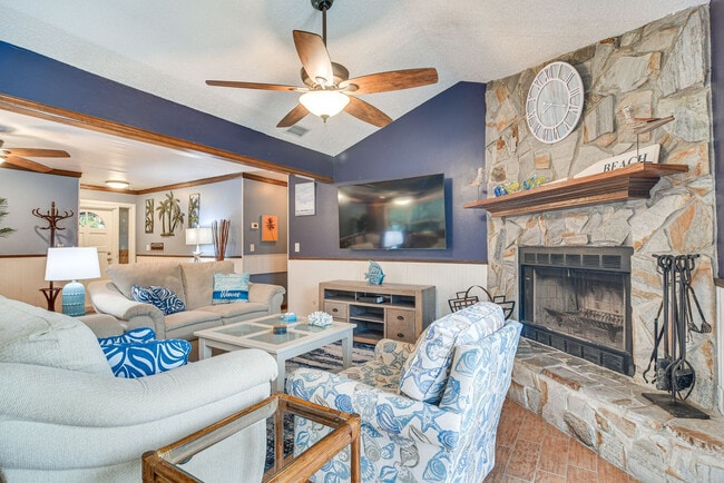 2360 Willow Tree Trail