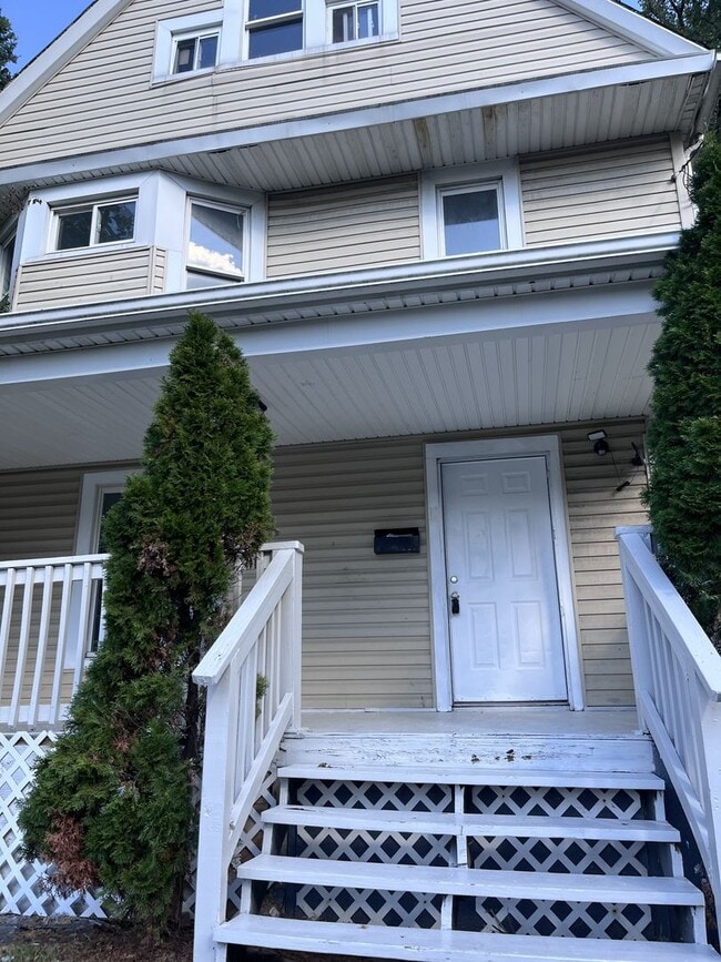 property at 25 Agate Pl