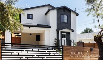 411 Ulysses St in Los Angeles, CA - Building Photo