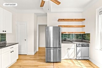 155 Henry St in Brooklyn, NY - Building Photo - Building Photo