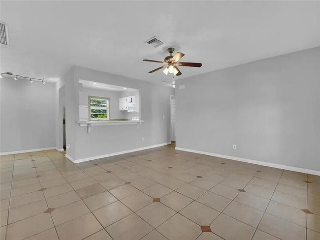 1412 SW 4th Pl in Cape Coral, FL - Building Photo - Building Photo