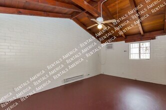 947 N Alvernon Way in Tucson, AZ - Building Photo - Building Photo