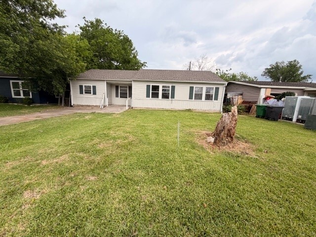 property at 4909 Holloway Dr