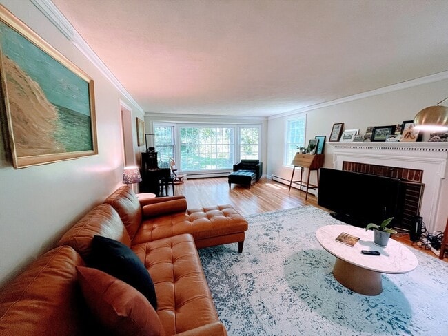 16 Page Farm Rd in Sherborn, MA - Building Photo - Building Photo