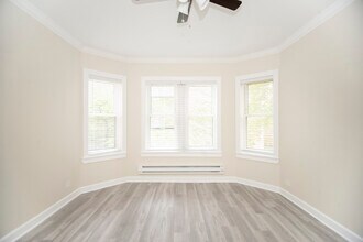 648 W Roscoe St, Unit 3NS in Chicago, IL - Building Photo - Building Photo