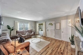 524 La Plant St in Green Bay, WI - Building Photo - Building Photo