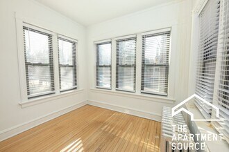 929 Michigan Ave in Evanston, IL - Building Photo - Building Photo