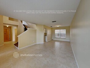 835 McLean Ct in Orlando, FL - Foto de edificio - Building Photo