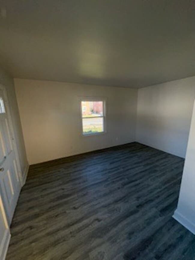 1209 MacArthur Cir-Unit -1209 in Evansville, IN - Building Photo - Building Photo