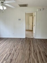 2114 Wisteria Dr in Wilmington, NC - Building Photo - Building Photo