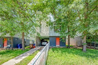 710 E 45th St in Austin, TX - Building Photo - Building Photo