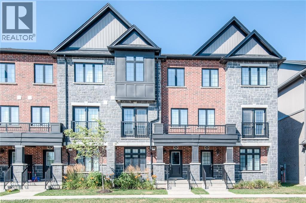 174 S Creek Dr in Kitchener, ON - Building Photo