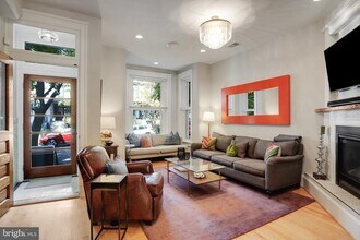34 V St NW in Washington, DC - Building Photo - Building Photo