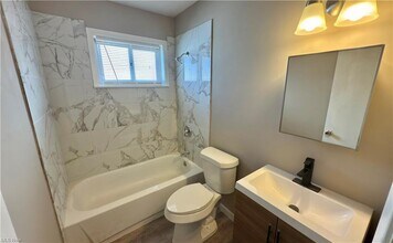 16709 Palda Dr in Cleveland, OH - Building Photo - Building Photo