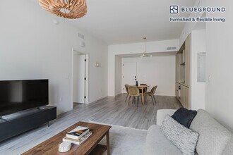 452 NE 31st St in Miami, FL - Building Photo - Building Photo