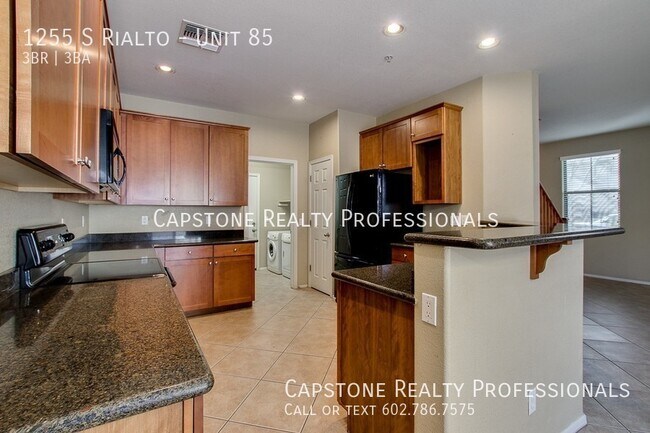 1255 S Rialto-Unit -Unit 85 in Mesa, AZ - Building Photo - Building Photo