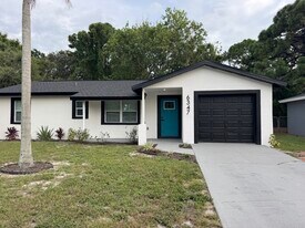 6347 S Lansdale Cir in Tampa, FL - Building Photo