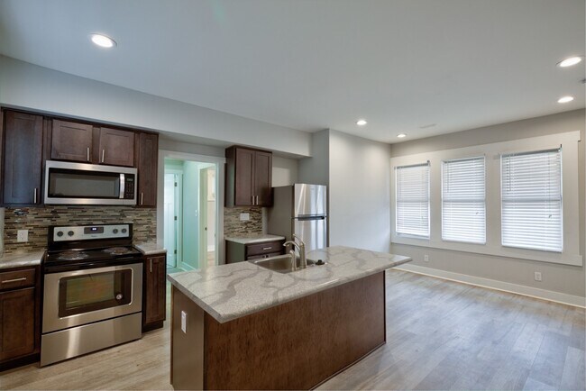 1704 N College Ave in Indianapolis, IN - Building Photo - Building Photo