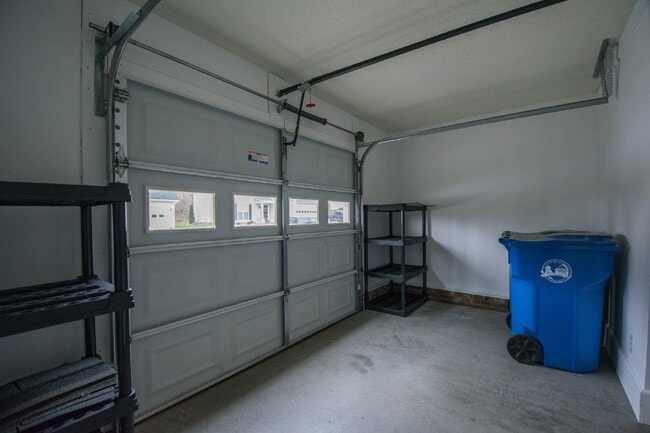 32 N Sunberry Trail in Fletcher, NC - Building Photo - Building Photo