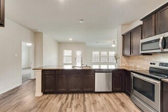 112 Lazy Berry Way in Royse City, TX - Building Photo - Building Photo