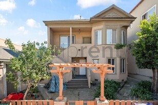 1613 Pomona St in Crockett, CA - Building Photo