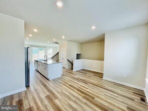 162 Whitson Wds Pl in Stafford, VA - Building Photo - Building Photo