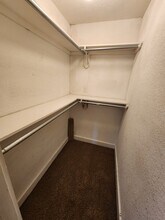 426 W 5th in Ada, OK - Foto de edificio - Building Photo