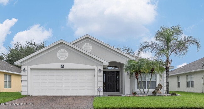 property at 2410 Bridgeport Cir