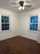 950 E Queen St in Pendleton, SC - Building Photo - Building Photo