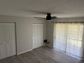 12 Lake Vista Trl, Unit 12LVT204 in Port St. Lucie, FL - Building Photo - Building Photo