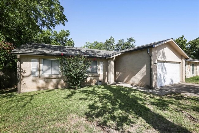 10503 School House Ln