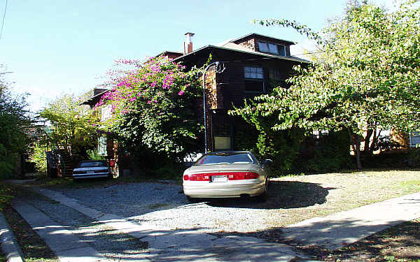 2628-2630 Benvenue Ave in Berkeley, CA - Building Photo - Building Photo