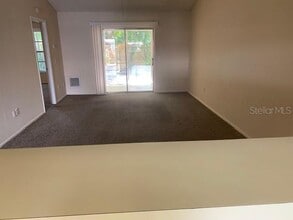 1136 Dover Ct in Safety Harbor, FL - Building Photo - Building Photo