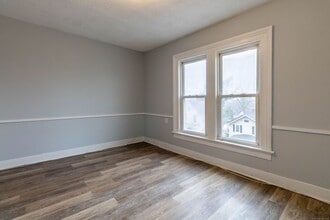 224 Crown St in Meriden, CT - Building Photo - Building Photo