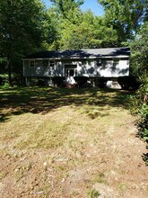 296 Emerson Ave in Hampstead, NH - Building Photo - Building Photo