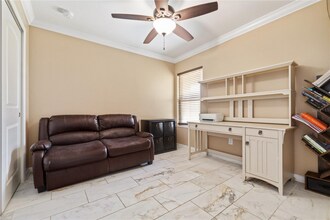 7604 Sunshine Bridge Ave in Gibsonton, FL - Building Photo - Building Photo