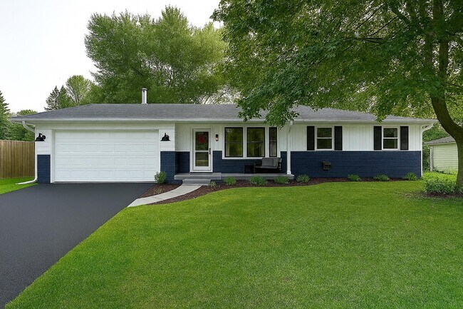 property at 5519 Leanne Ln